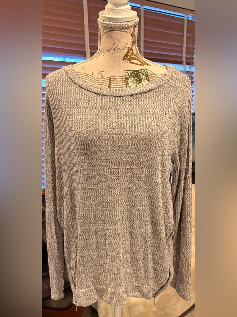 RACHEL Rachel Roy Gray Ribbed Knit Sweater
